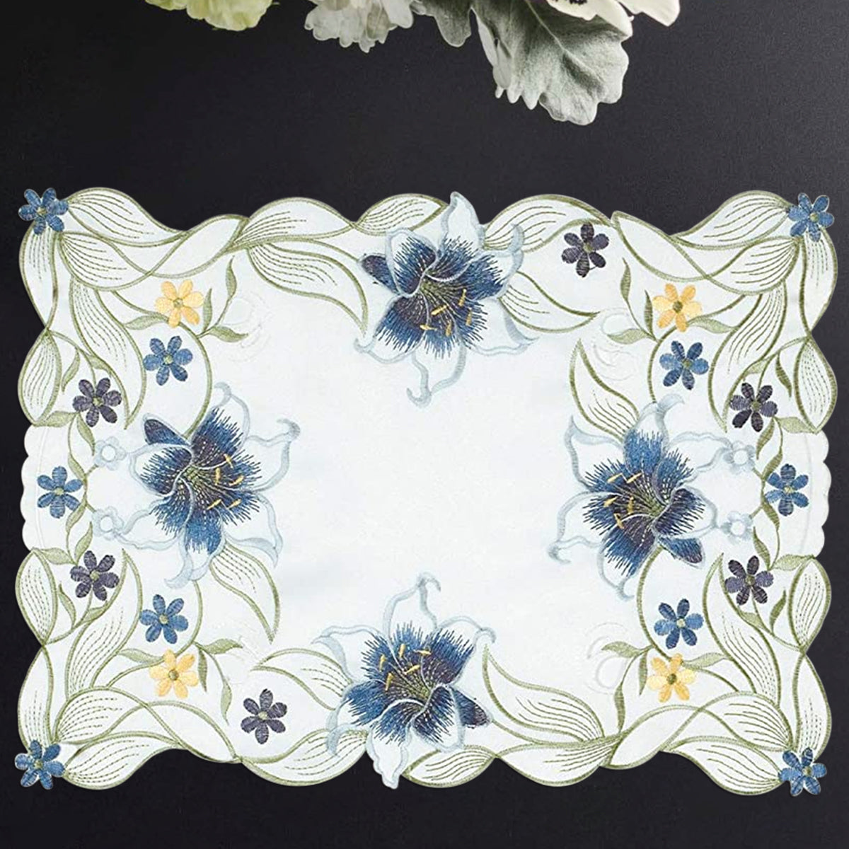 Ivory Table Doilies - Cedrick Collection - Decozen