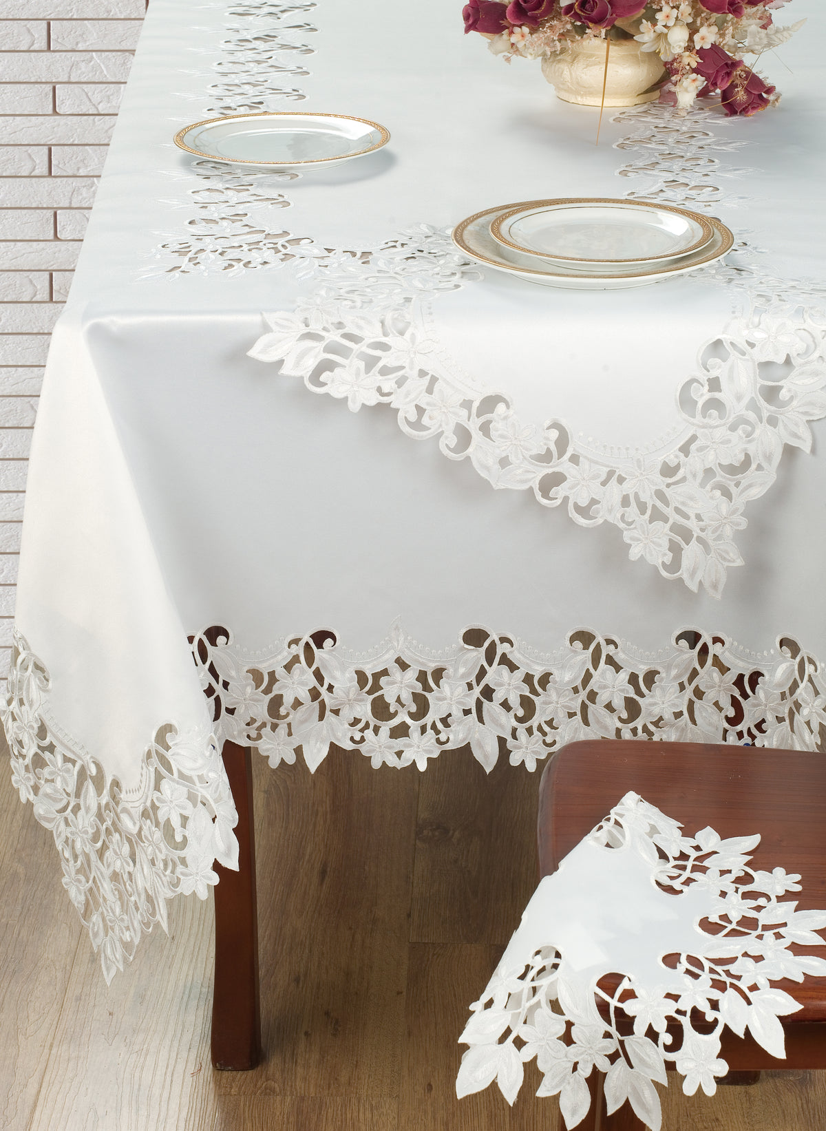 White Table Cover - Deandra Collection
