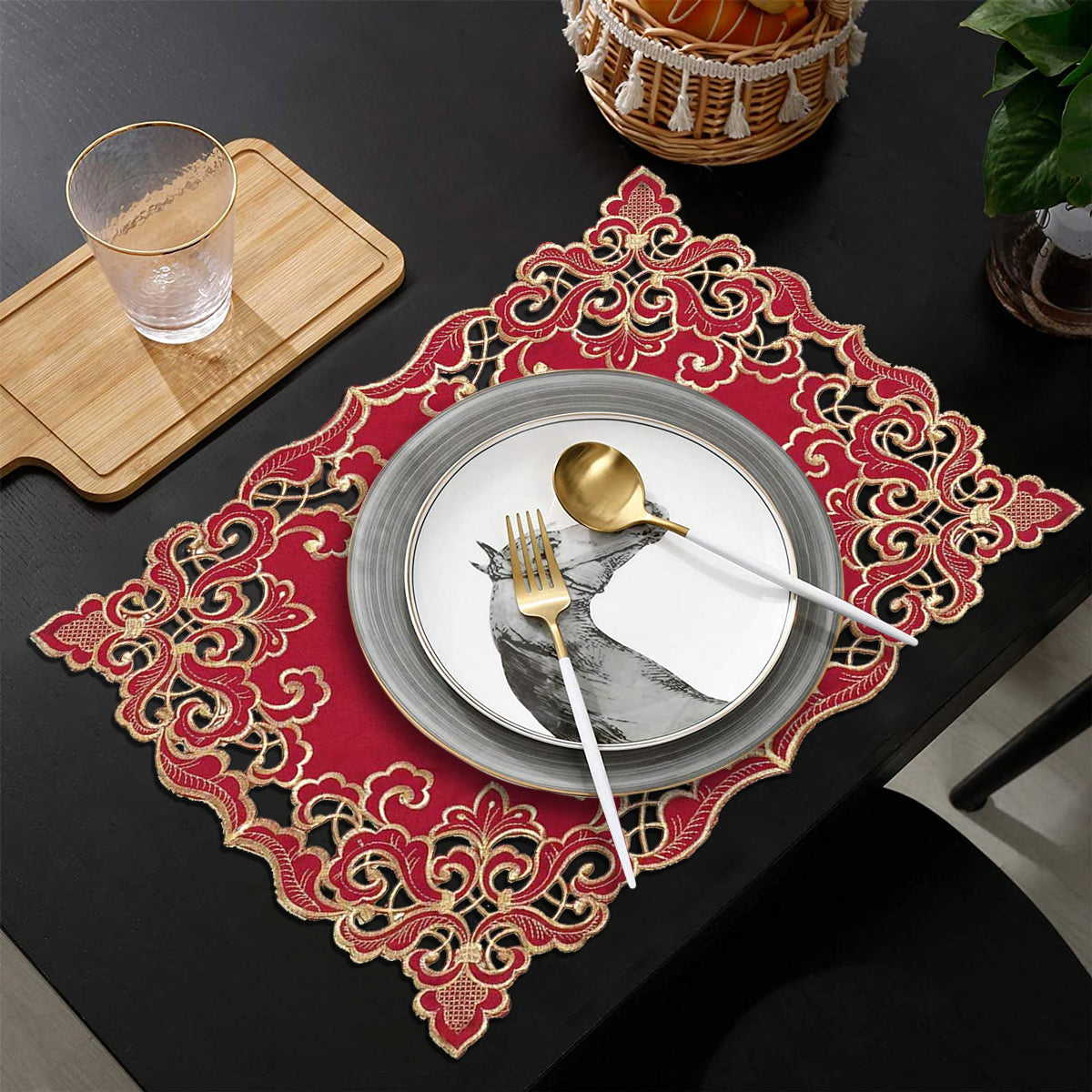 Decozen Stylish Table Linens 