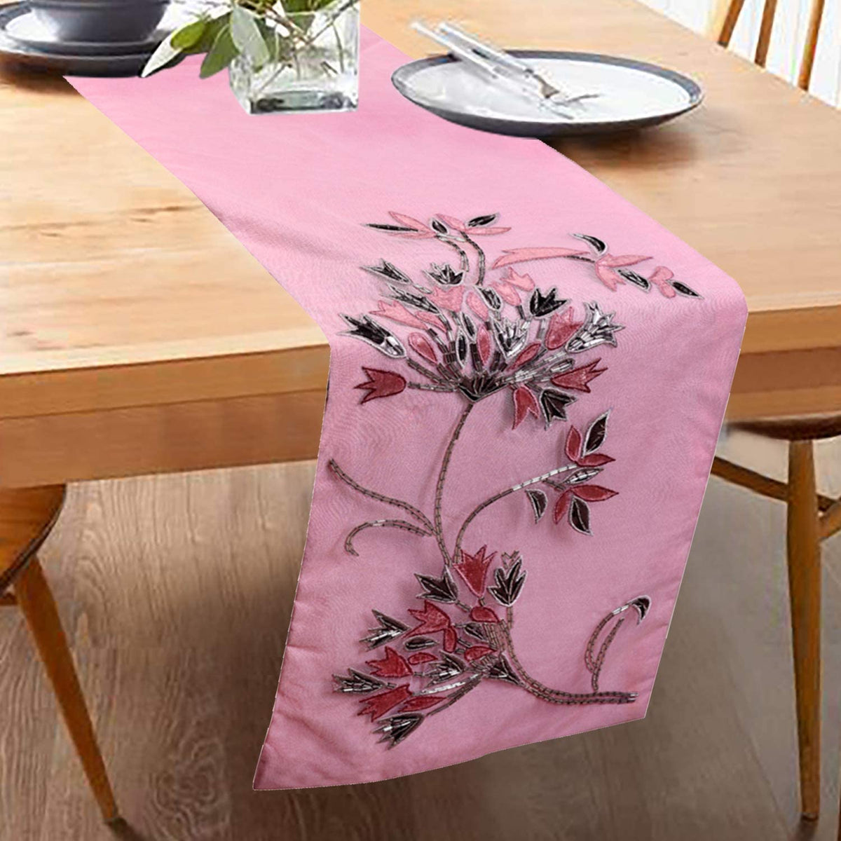 Decorative Table Runner - Decozen