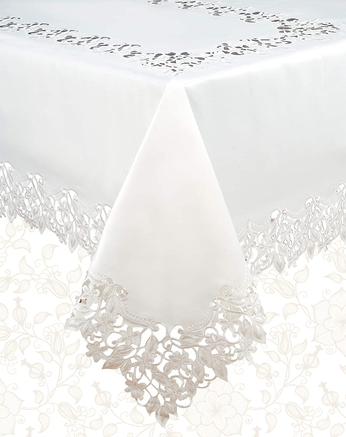 Stylish White Table Linens - Decozen