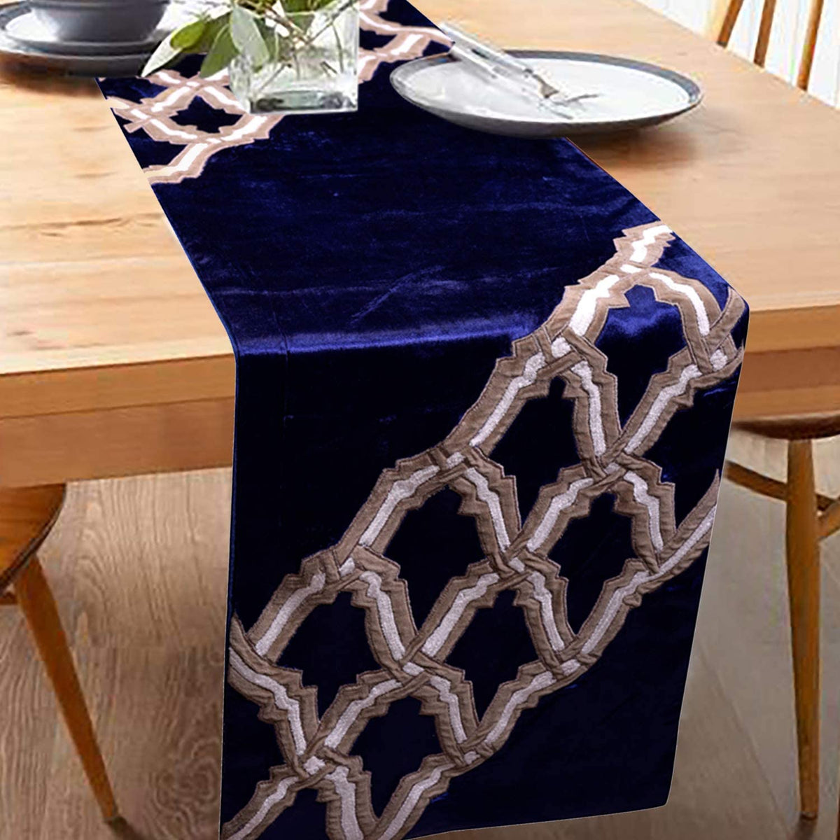 Decorative Table Runner - Decozen