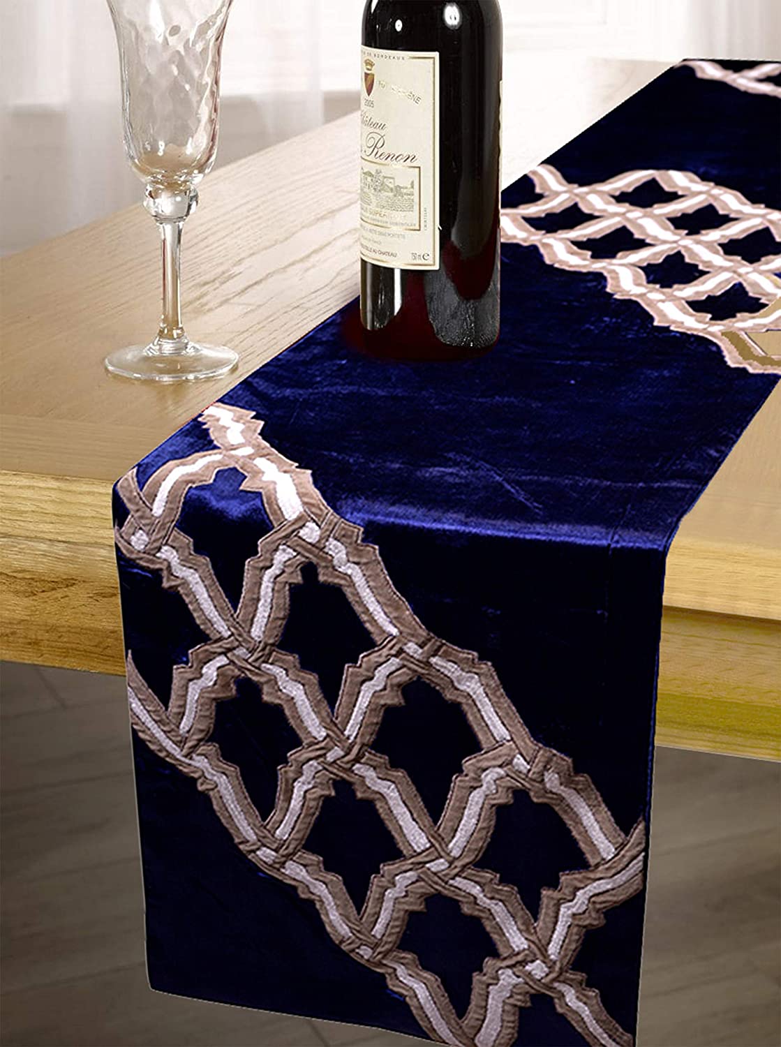 Decorative Table Runner - Decozen