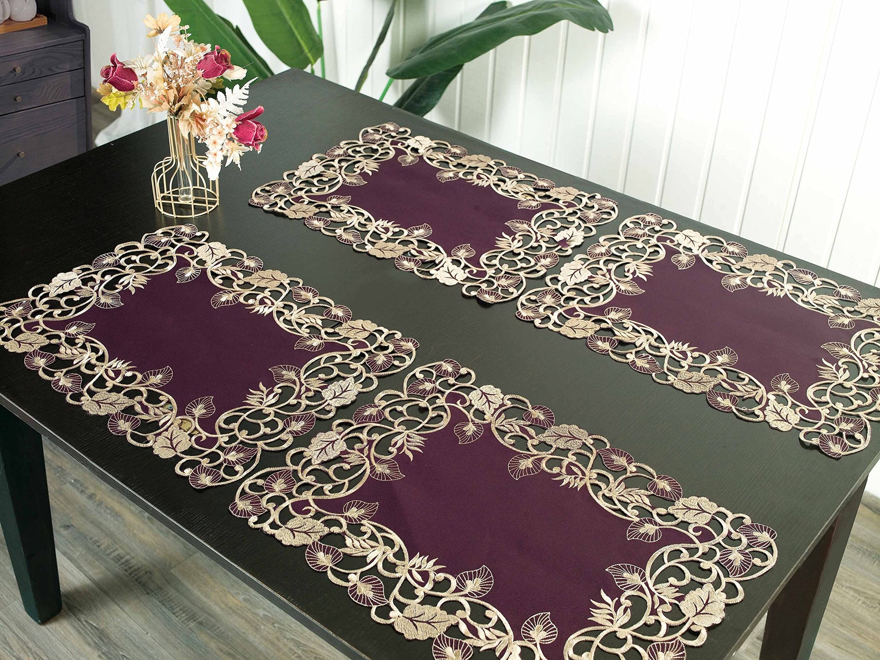 Decozen Stylish Table Linens 