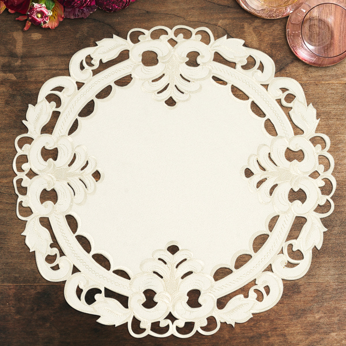 Beige Table Runner - Damarcus Collection - Decozen